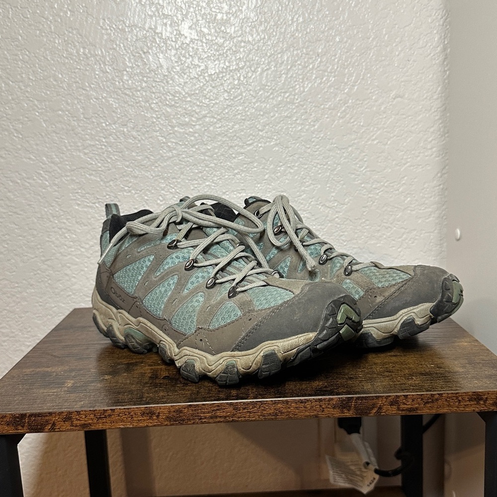 Gray and Teal Hiking Oboz